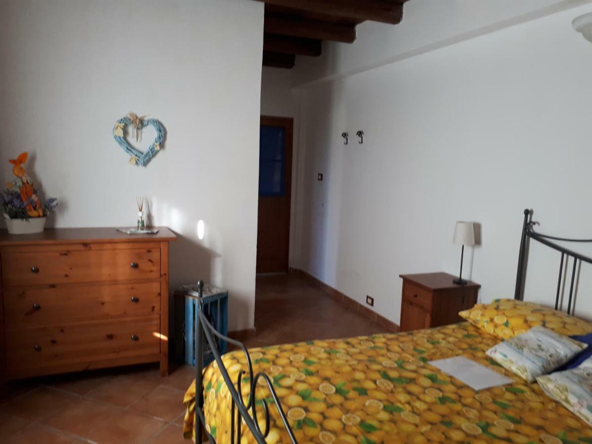 Willa Agriturismo Grilla Mele Zewnętrze zdjęcie